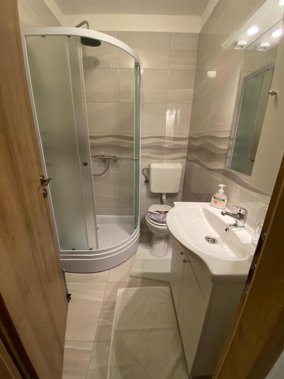 Apartman Kremen Kuterevo Exteriör bild