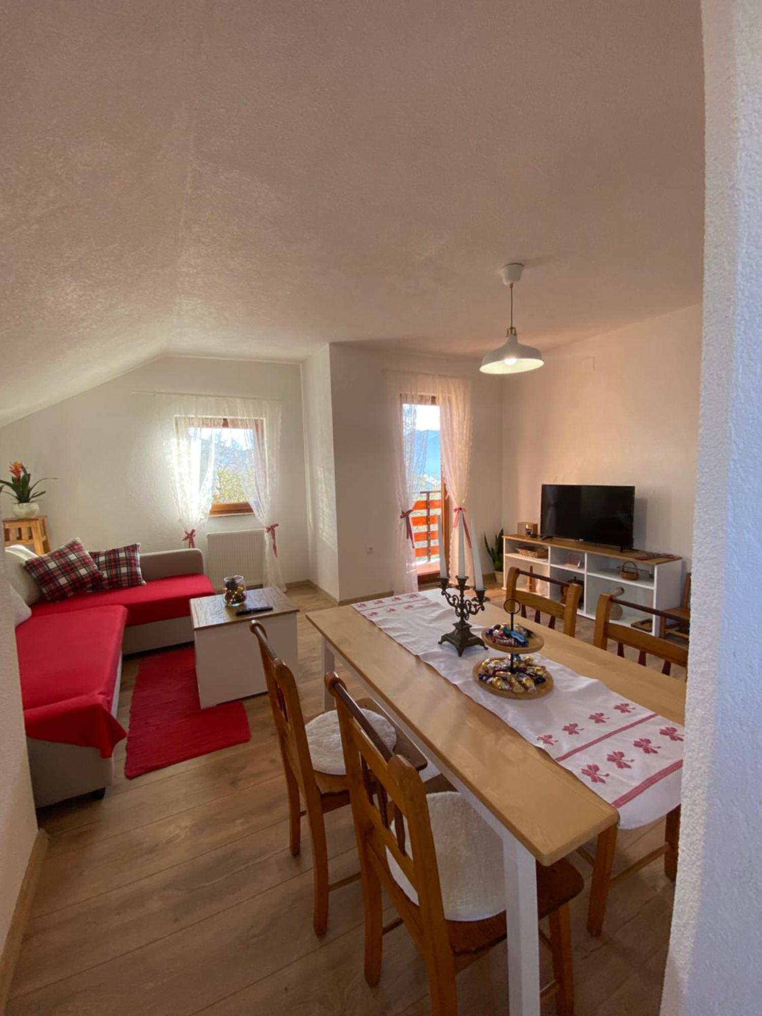 Apartman Kremen Kuterevo Exteriör bild