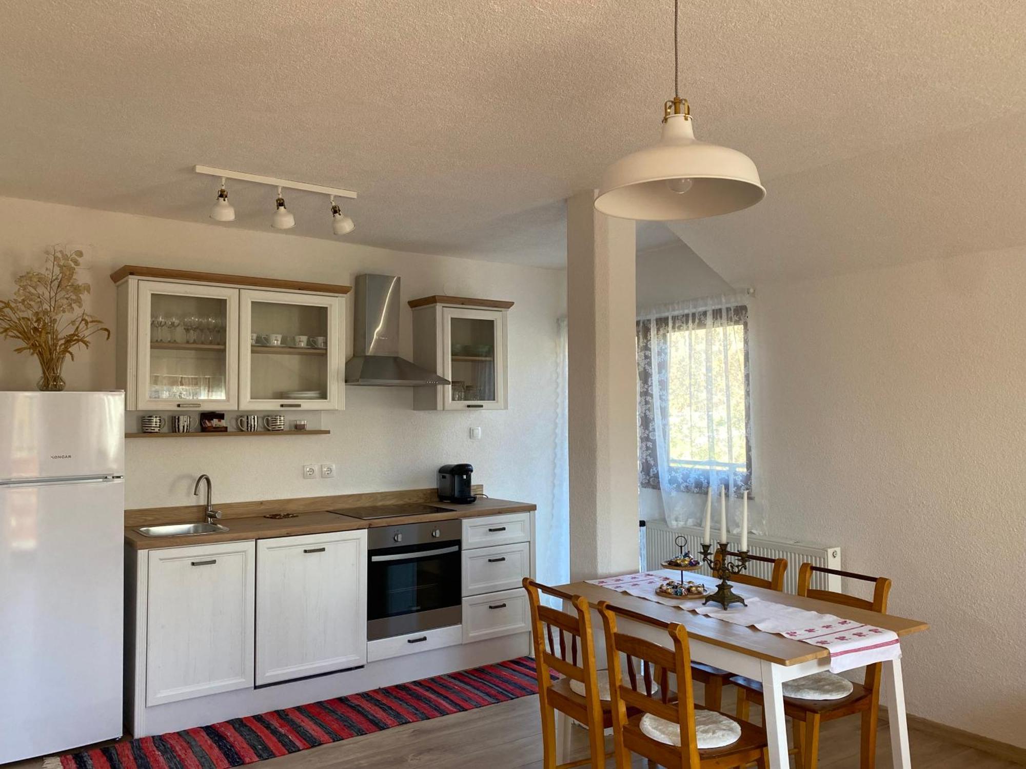 Apartman Kremen Kuterevo Exteriör bild
